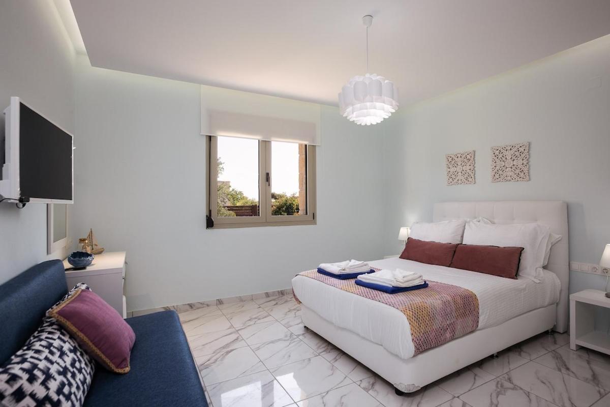 Villa Vera - With Private Heated Pool & Jacuzzi Pangalochori المظهر الخارجي الصورة