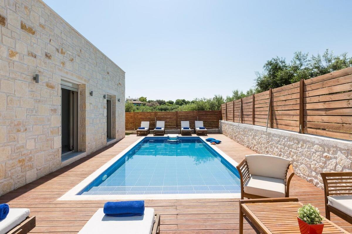 Villa Vera - With Private Heated Pool & Jacuzzi Pangalochori المظهر الخارجي الصورة